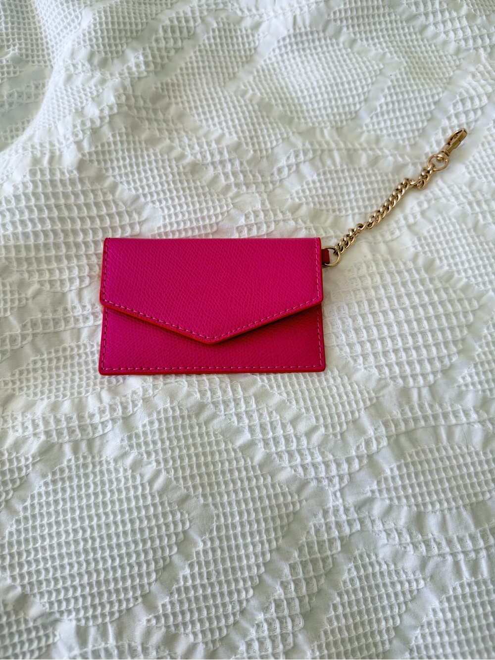 Source Unknown Hot Pink Card Holder with Gold Chain